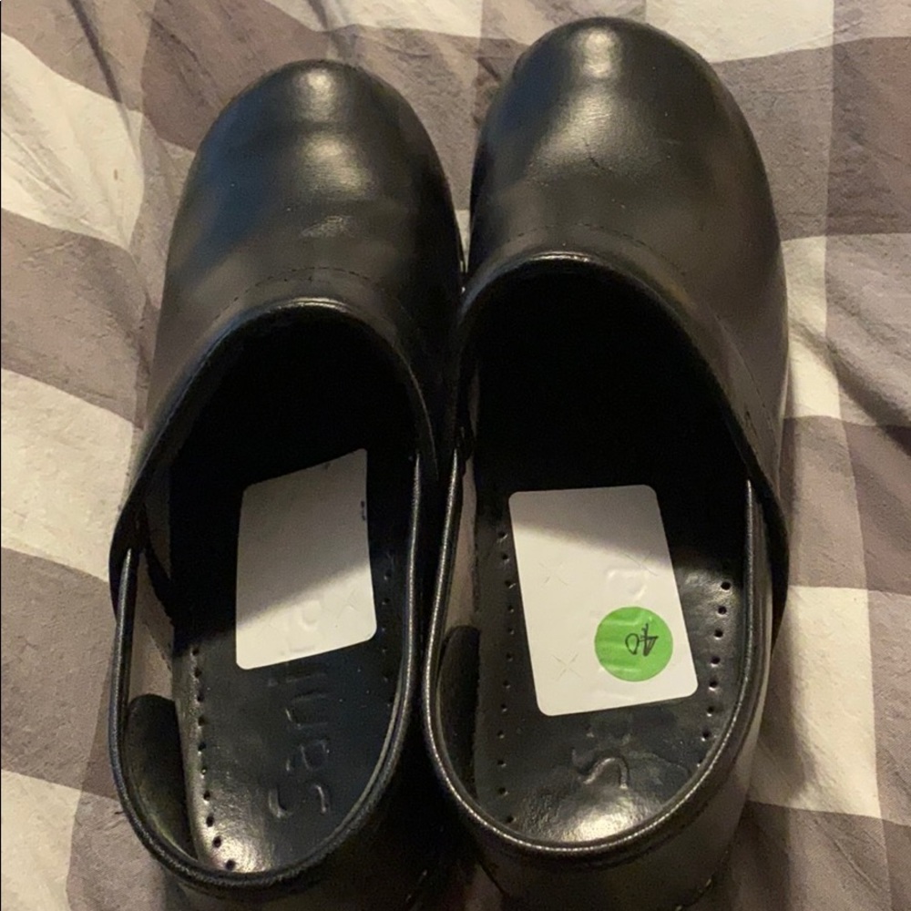 Sanita Clogs
